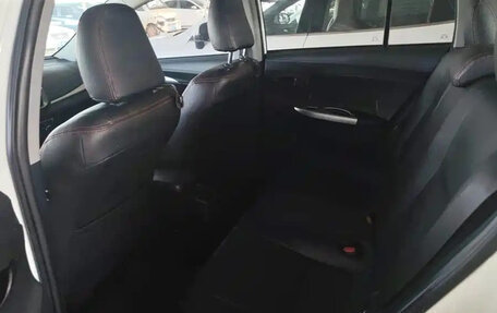 Toyota Yaris XP150 рестайлинг, 2021 год, 1 100 000 рублей, 11 фотография