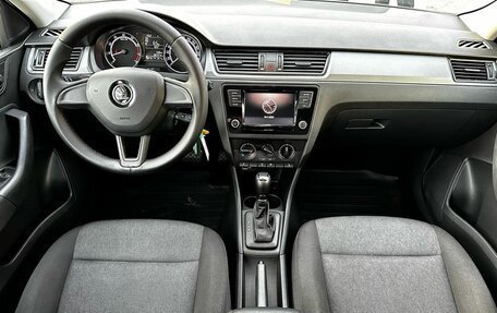 Skoda Rapid I, 2019 год, 1 300 000 рублей, 13 фотография