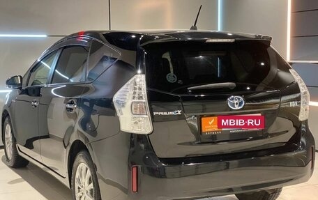 Toyota Prius Alpha I (ZVW40/41), 2014 год, 1 181 000 рублей, 3 фотография