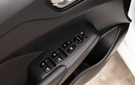 Hyundai Solaris II рестайлинг, 2019 год, 1 370 000 рублей, 16 фотография