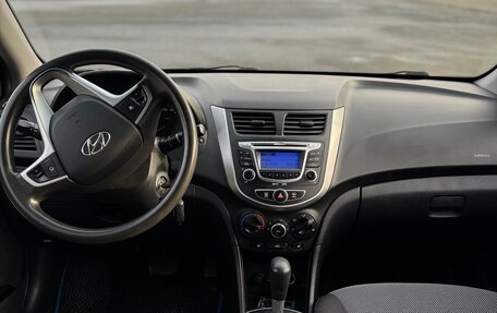 Hyundai Solaris II рестайлинг, 2013 год, 750 000 рублей, 10 фотография