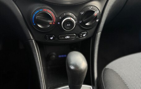 Hyundai Solaris II рестайлинг, 2013 год, 750 000 рублей, 11 фотография