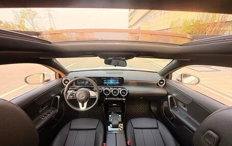 Mercedes-Benz A-Класс, 2021 год, 1 780 000 рублей, 9 фотография