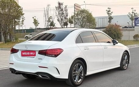 Mercedes-Benz A-Класс, 2021 год, 1 780 000 рублей, 4 фотография