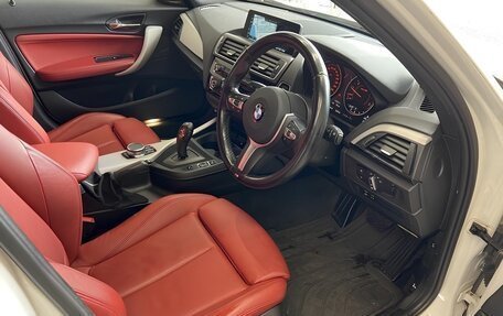 BMW 1 серия, 2017 год, 1 300 000 рублей, 6 фотография