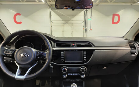 KIA Rio IV, 2017 год, 1 120 000 рублей, 17 фотография