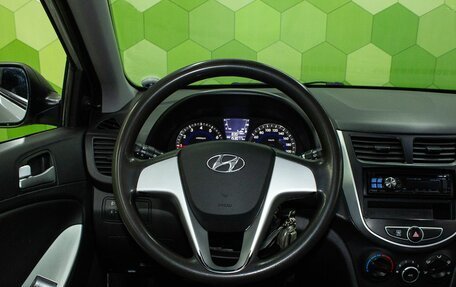 Hyundai Solaris II рестайлинг, 2013 год, 750 000 рублей, 15 фотография