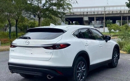 Mazda CX-4, 2022 год, 1 820 000 рублей, 6 фотография