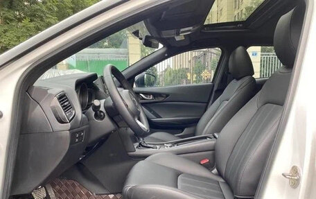 Mazda CX-4, 2022 год, 1 820 000 рублей, 8 фотография