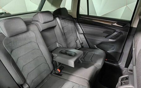 Volkswagen Tiguan II, 2020 год, 2 700 000 рублей, 15 фотография