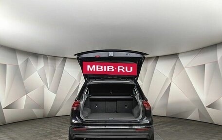 Volkswagen Tiguan II, 2020 год, 2 700 000 рублей, 10 фотография