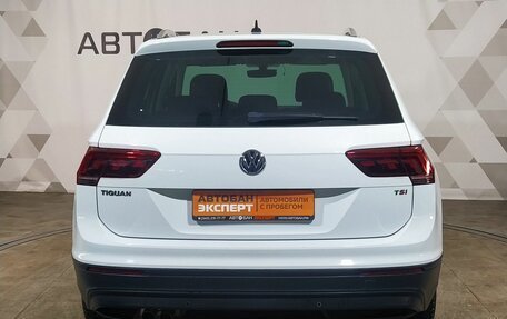 Volkswagen Tiguan II, 2017 год, 2 499 000 рублей, 5 фотография