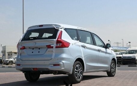 Suzuki Ertiga II, 2025 год, 2 560 000 рублей, 2 фотография