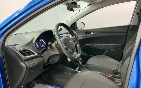 Hyundai Solaris II рестайлинг, 2018 год, 920 000 рублей, 11 фотография