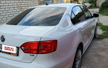 Volkswagen Jetta VI, 2013 год, 925 000 рублей, 6 фотография