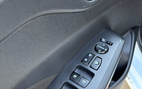 Hyundai Solaris II рестайлинг, 2019 год, 1 350 000 рублей, 12 фотография