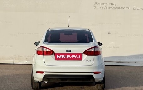 Ford Fiesta, 2016 год, 824 000 рублей, 6 фотография