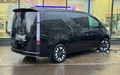 Hyundai Staria, 2025 год, 7 770 000 рублей, 8 фотография