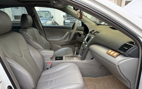 Toyota Camry, 2008 год, 690 000 рублей, 12 фотография