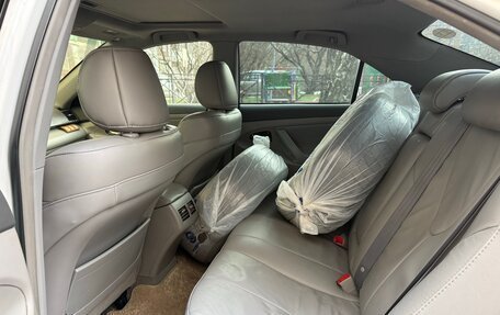 Toyota Camry, 2008 год, 690 000 рублей, 5 фотография