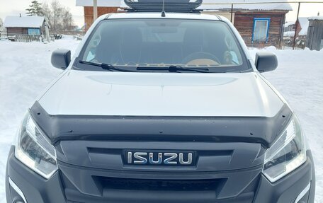 Isuzu D-Max II, 2019 год, 3 200 000 рублей, 15 фотография