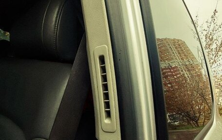 Toyota Land Cruiser 200, 2009 год, 2 300 000 рублей, 21 фотография