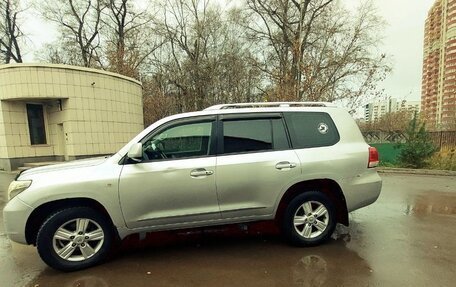 Toyota Land Cruiser 200, 2009 год, 2 300 000 рублей, 28 фотография