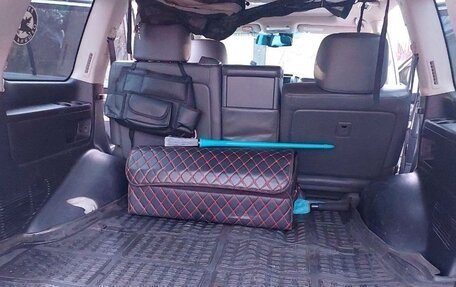 Toyota Land Cruiser 200, 2009 год, 2 300 000 рублей, 35 фотография