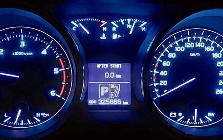 Toyota Land Cruiser 200, 2009 год, 2 300 000 рублей, 37 фотография