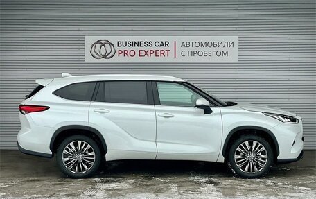 Toyota Highlander, 2025 год, 6 550 000 рублей, 4 фотография