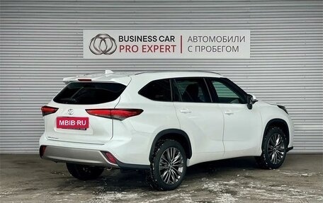 Toyota Highlander, 2025 год, 6 550 000 рублей, 5 фотография