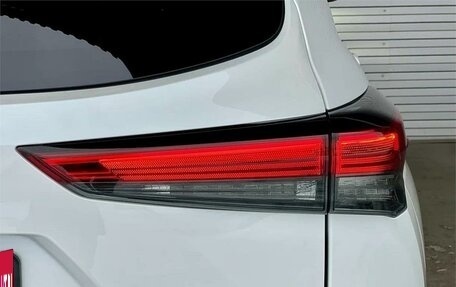 Toyota Highlander, 2025 год, 6 550 000 рублей, 29 фотография