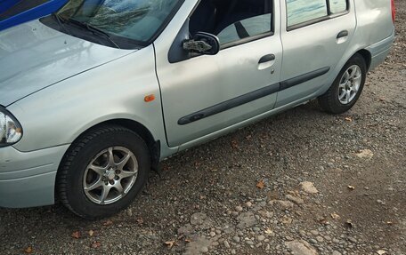 Renault Clio III, 2000 год, 260 000 рублей, 3 фотография