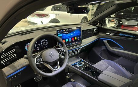 Volkswagen Tiguan, 2025 год, 5 480 000 рублей, 8 фотография