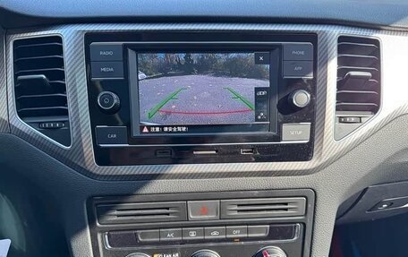 Volkswagen Golf Sportsvan I, 2020 год, 1 600 000 рублей, 13 фотография