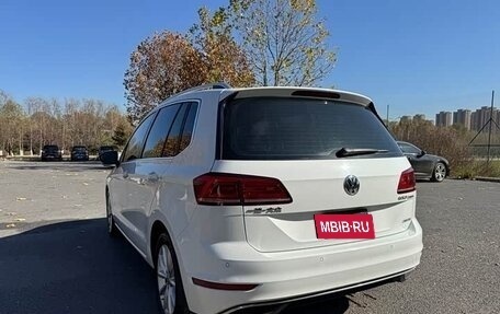 Volkswagen Golf Sportsvan I, 2020 год, 1 600 000 рублей, 26 фотография