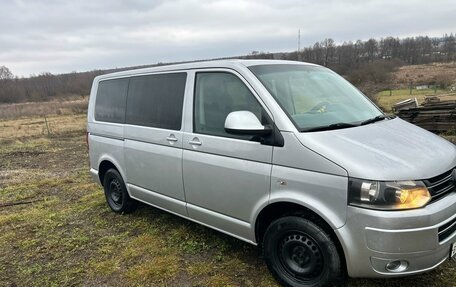 Volkswagen Caravelle T5, 2011 год, 2 300 000 рублей, 6 фотография