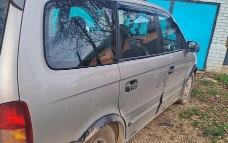 Hyundai Trajet I рестайлинг, 2002 год, 300 000 рублей, 3 фотография