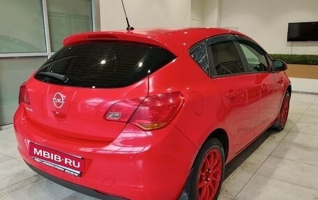 Opel Astra J, 2011 год, 435 000 рублей, 4 фотография
