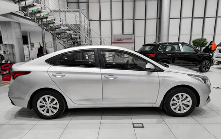 Hyundai Solaris II рестайлинг, 2017 год, 1 199 000 рублей, 5 фотография