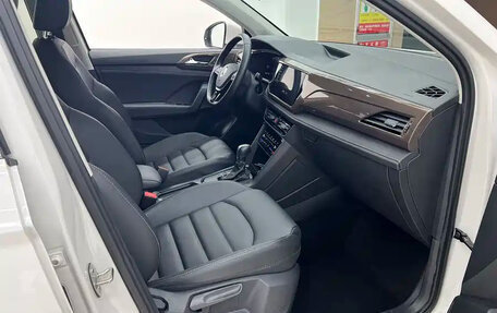 Volkswagen Tharu, 2023 год, 2 180 000 рублей, 10 фотография