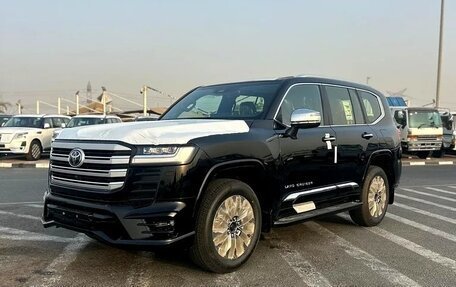 Toyota Land Cruiser, 2025 год, 14 600 000 рублей, 2 фотография