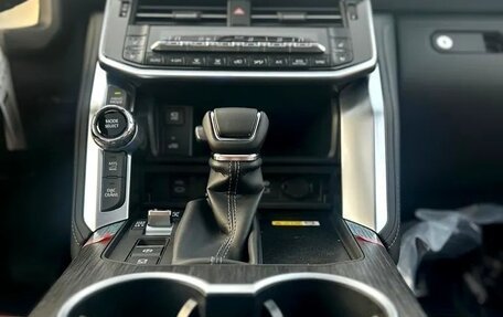 Toyota Land Cruiser, 2025 год, 14 600 000 рублей, 13 фотография