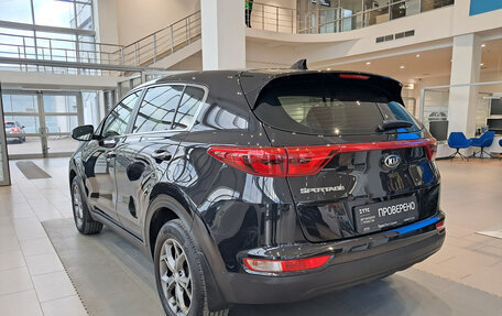 KIA Sportage IV рестайлинг, 2018 год, 2 299 000 рублей, 8 фотография