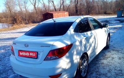 Hyundai Solaris II рестайлинг, 2012 год, 905 000 рублей, 1 фотография