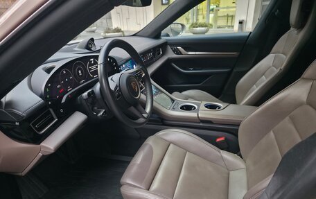 Porsche Taycan I, 2022 год, 10 700 000 рублей, 8 фотография