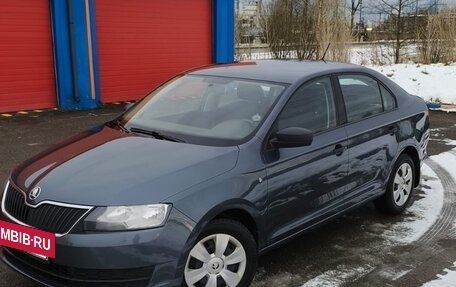 Skoda Rapid I, 2016 год, 900 000 рублей, 10 фотография