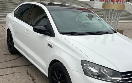 Volkswagen Polo VI (EU Market), 2019 год, 1 290 000 рублей, 2 фотография