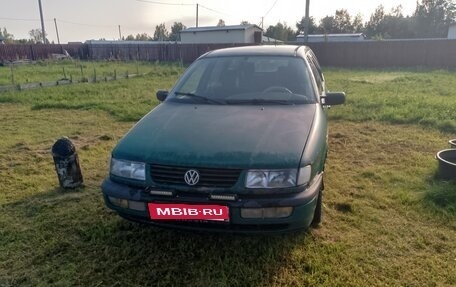 Volkswagen Passat B4, 1994 год, 119 999 рублей, 2 фотография