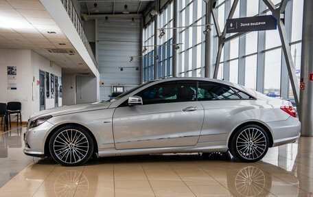 Mercedes-Benz E-Класс, 2011 год, 1 538 000 рублей, 4 фотография